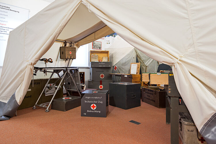 Rotkreuz-Museum Luckenwalde: Ausstattung eines Hilfszugs