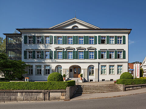 Im Gemeindekrankenhaus von Heiden verbringt Henry Dunant die letzen achtzehn Jahre seines Lebens