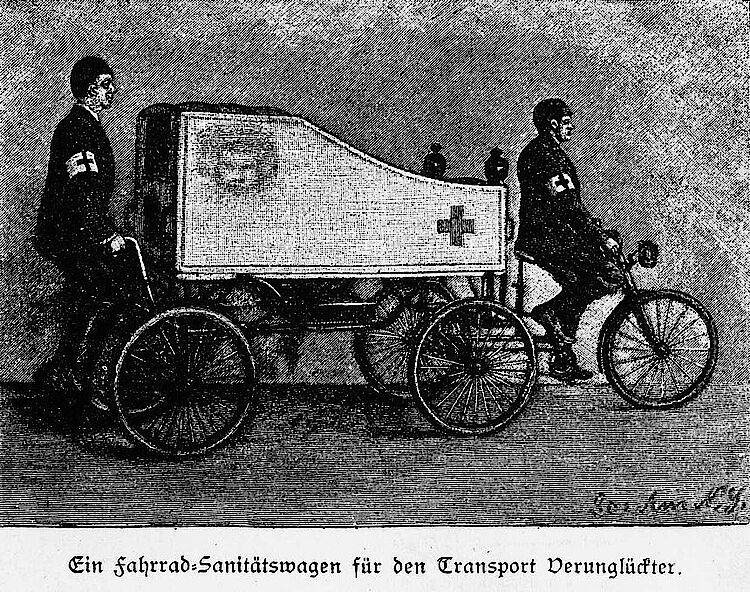 Ein Fahrrad-Sanitätswagen für zwei Helfer (DRK)