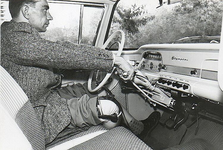 Kupplung, Gas und Schaltung können selbst mit Prothesen bedient werden