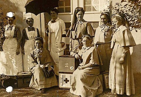 Mobilmachung: Schwestern der Schwesternschaft Paulinenhaus vom Roten Kreuz aus Berlin (DRK)