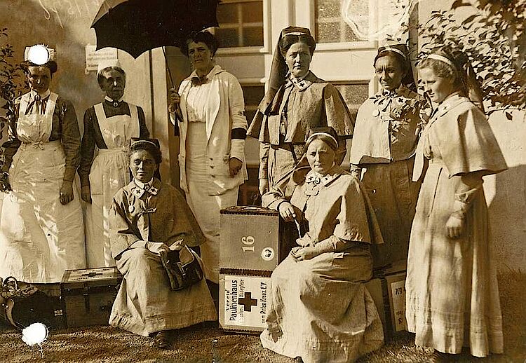 Mobilmachung: Schwestern der Schwesternschaft Paulinenhaus vom Roten Kreuz aus Berlin (DRK)